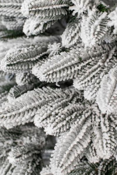 Литая елка Премиум заснеженная на стволе 200 см premium_200_snow фото